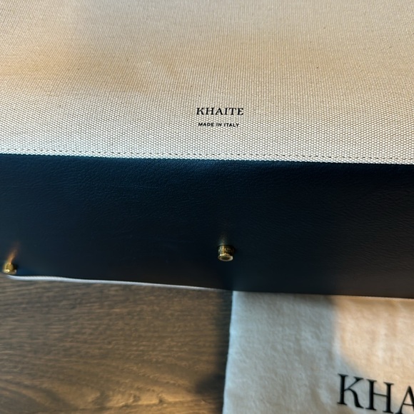 Khaite Maeve weekender large leather and canvas tote - Picture 13 of 14